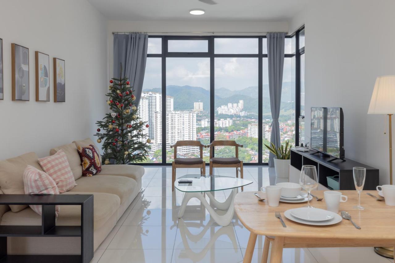 Beacon Executive Suite Penang Джордж Таун Екстериор снимка