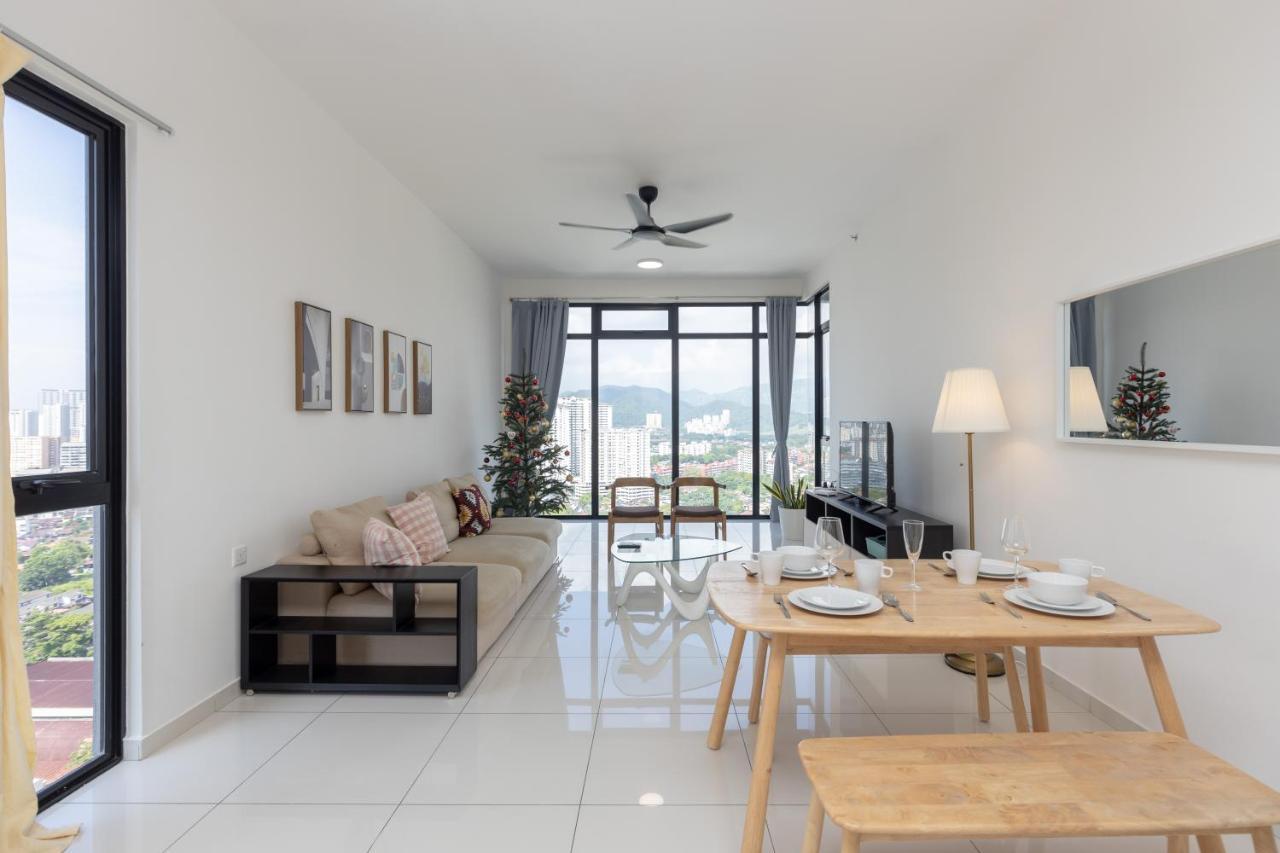 Beacon Executive Suite Penang Джордж Таун Екстериор снимка