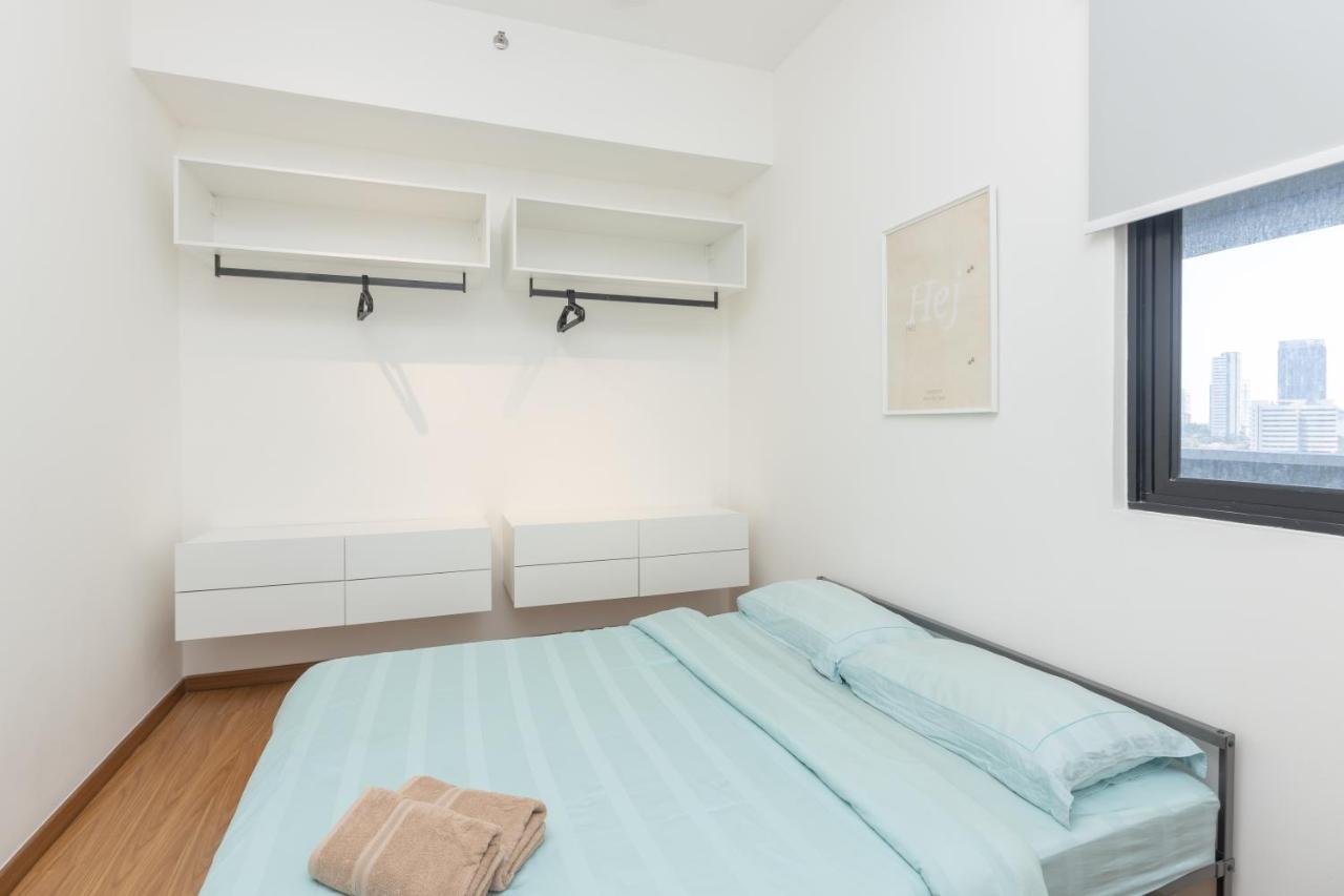 Beacon Executive Suite Penang Джордж Таун Екстериор снимка