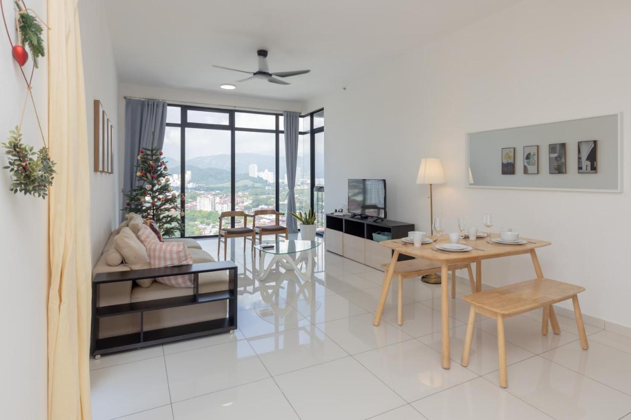 Beacon Executive Suite Penang Джордж Таун Екстериор снимка