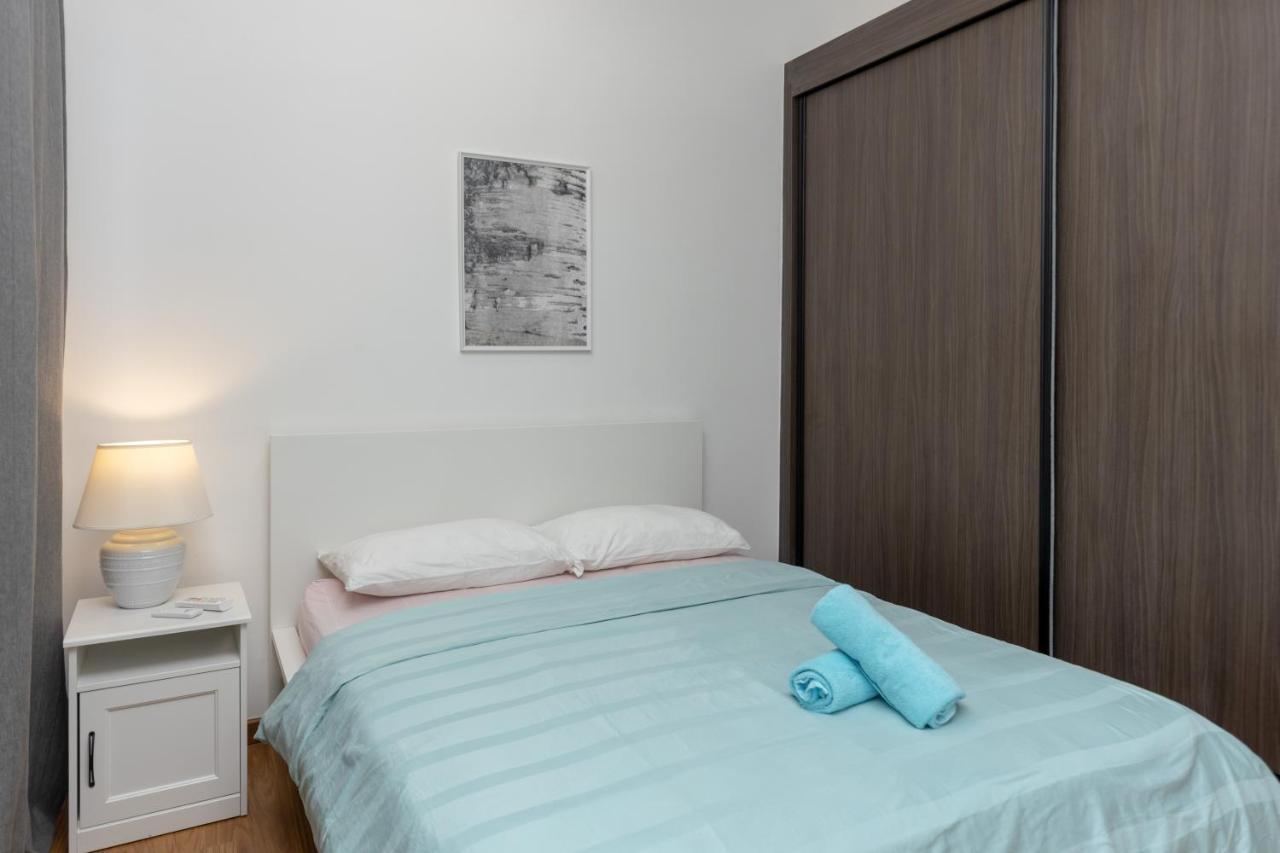 Beacon Executive Suite Penang Джордж Таун Екстериор снимка